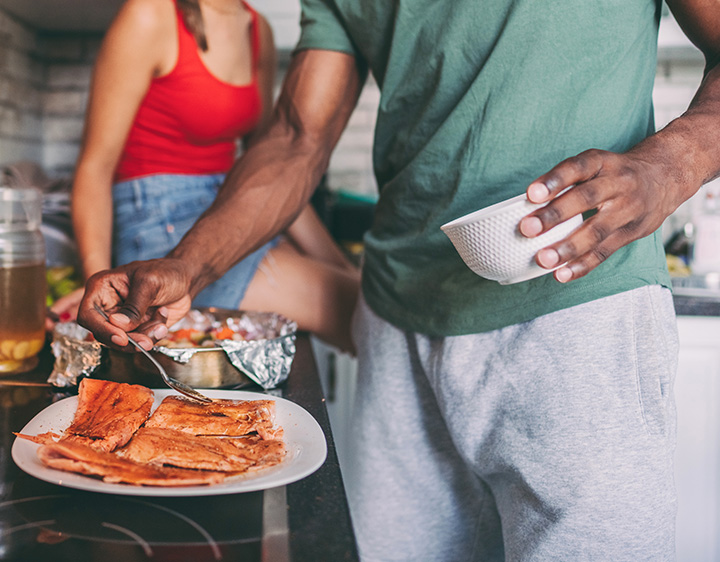 Couple preparing magnesium rich meal